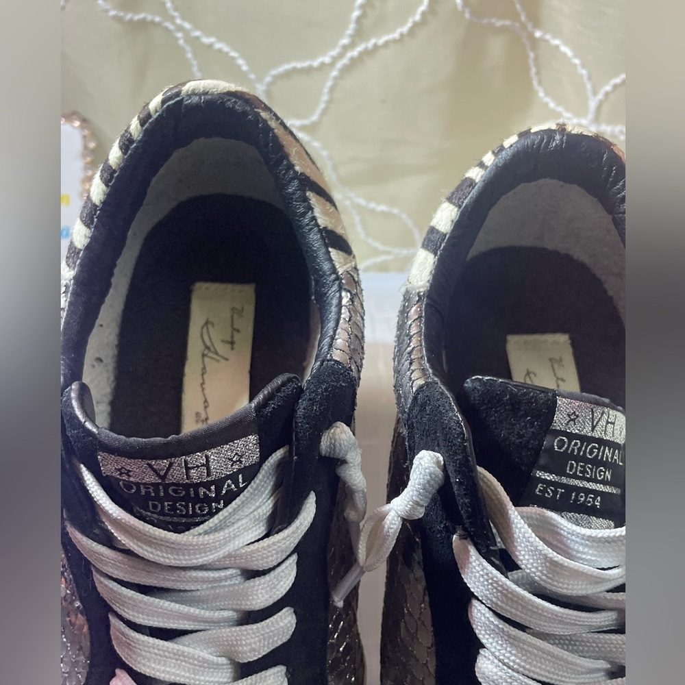 Vintage Havana Player Sneaker, size 6.5 - Picture 4 of 13